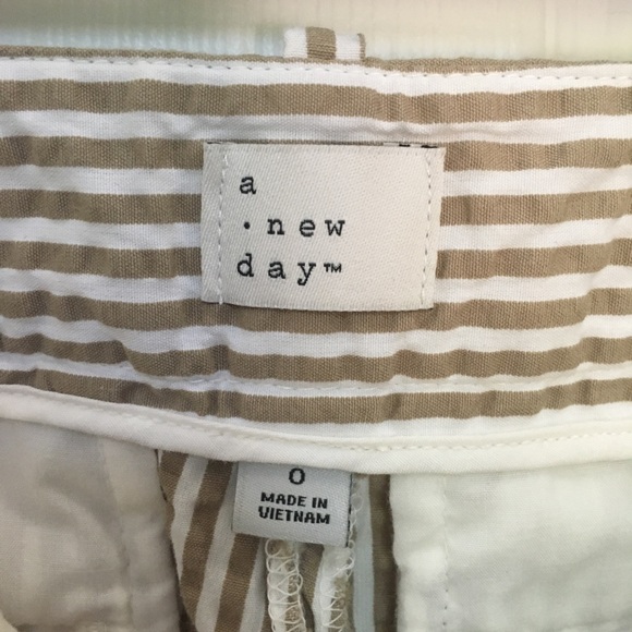 A New Day Wide leg seersucker slacks - Picture 2 of 2